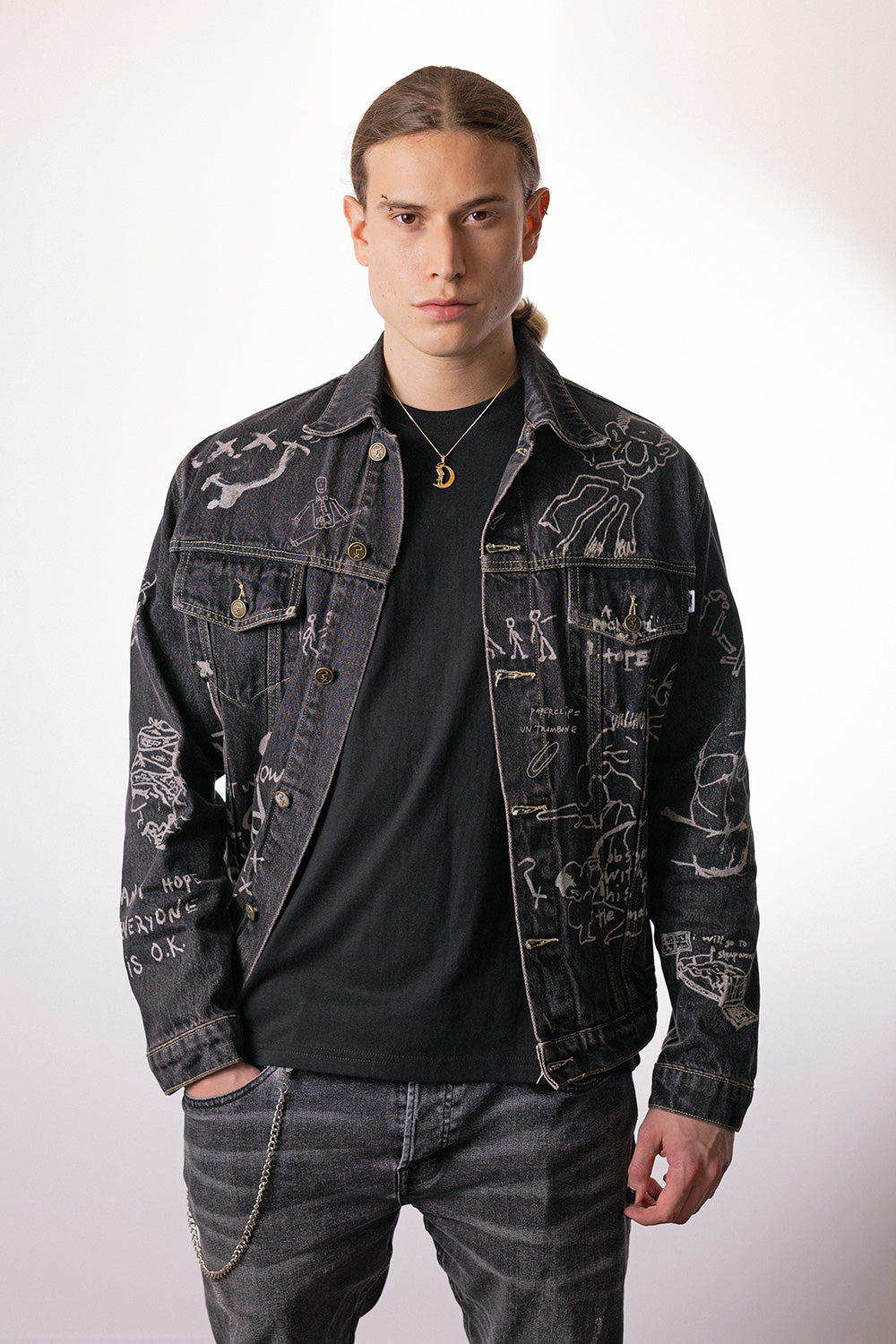 Black Denim Jacket - 限定版